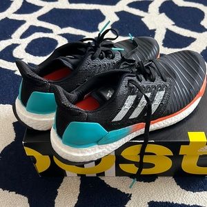Men’s Adidas Solar Boost Running Shoe
